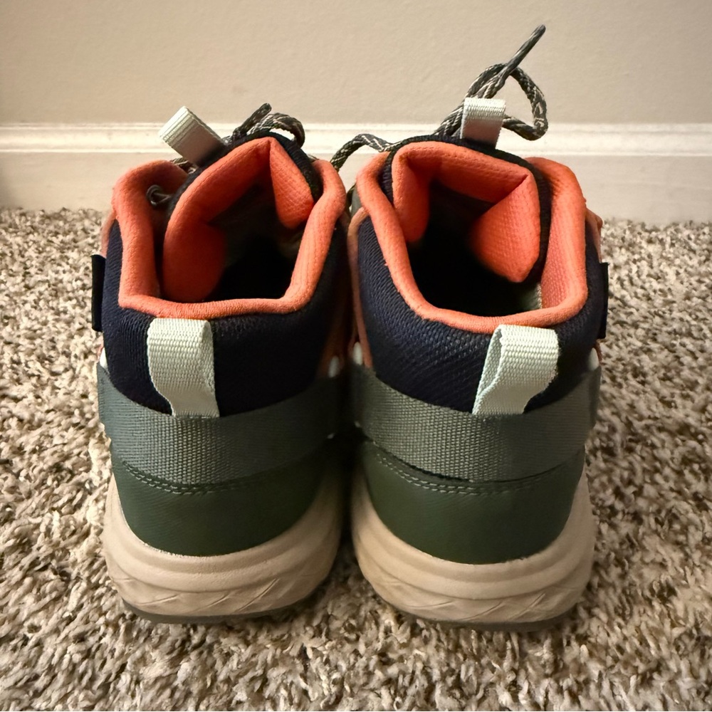 Teva Grandview GTX Women’s Green Hiking Shoes - Picture 5 of 7